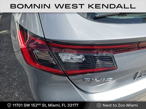 Used 2022 Honda Civic EX-L image 6