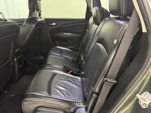 Used 2016 Dodge Journey Crossroad FWD image 23