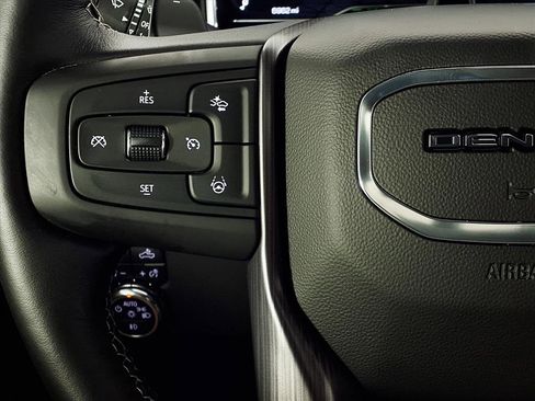 Used 2025 GMC Sierra 1500 Denali Ultimate image 19