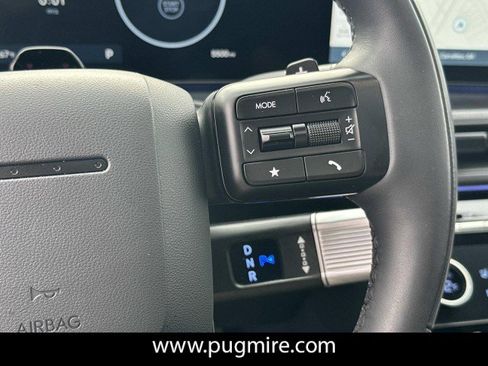 Used 2025 Hyundai Santa Fe Calligraphy image 25