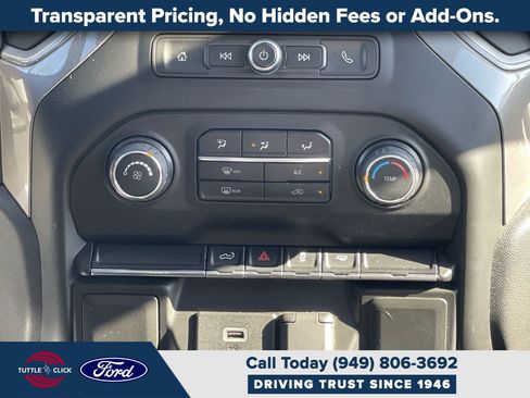 Used 2020 Chevrolet Silverado 1500 Custom w/ Custom Value Package RWD image 16