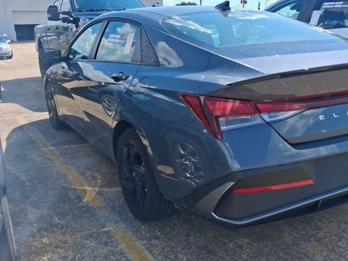 Used 2026 Hyundai Elantra Sport FWD image 4