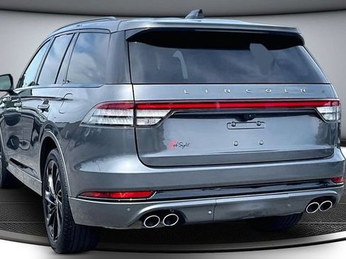 Used 2025 Lincoln Aviator Reserve w/ Equipment Group 201A AWD/4WD image 4