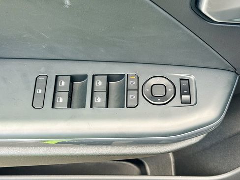 New 2026 Kia K4 EX FWD image 17