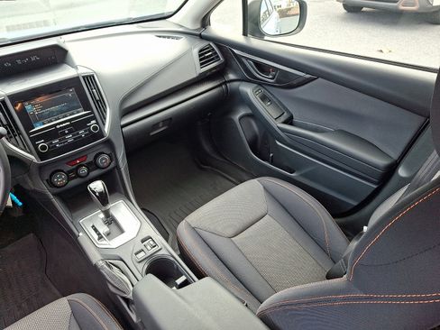 Used 2018 Subaru Crosstrek 2.0i Premium image 17