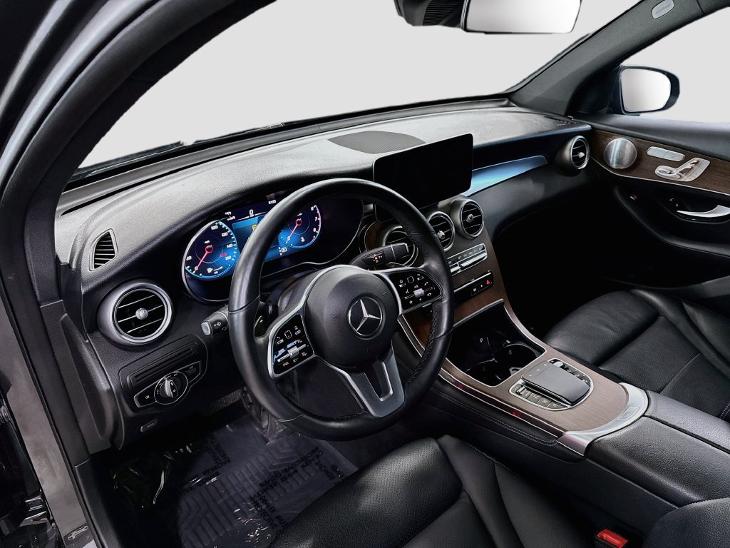 Certified 2020 Mercedes-Benz GLC 300 4MATIC image 9