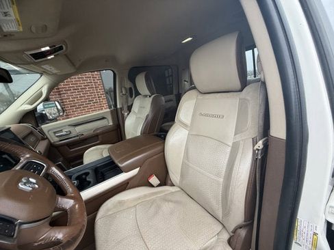 Used 2020 RAM 2500 Laramie image 21