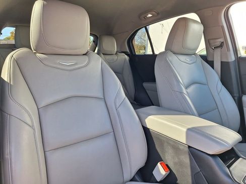 Used 2023 Cadillac XT4 Premium Luxury image 27