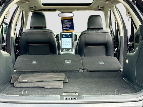 Certified 2024 Ford Edge Titanium w/ Equipment Group 301A image 7