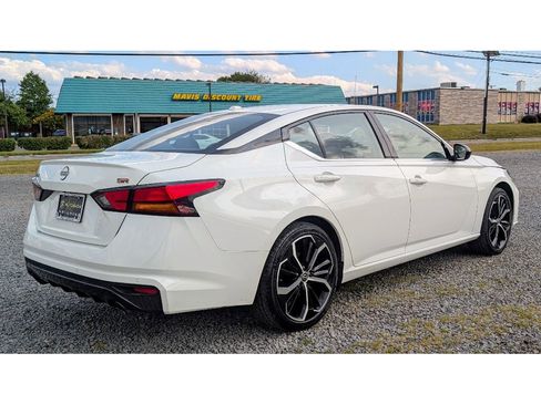 Used 2023 Nissan Altima 2.5 SR image 7