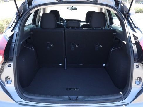 New 2025 Nissan Kicks Play S image 16