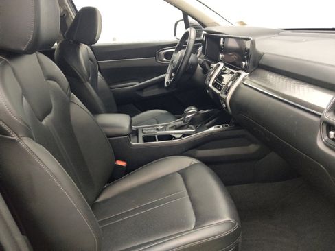 Used 2023 Kia Sorento S FWD image 21