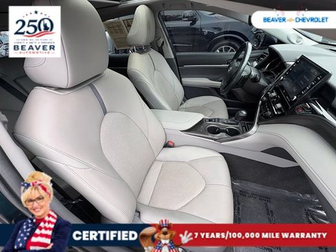 Used 2021 Toyota Camry XSE FWD image 26