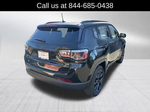 New 2026 Jeep Compass Latitude image 5