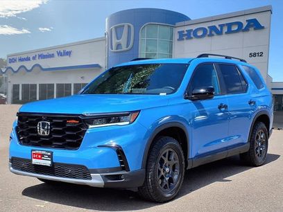 Used 2025 Honda Pilot TrailSport