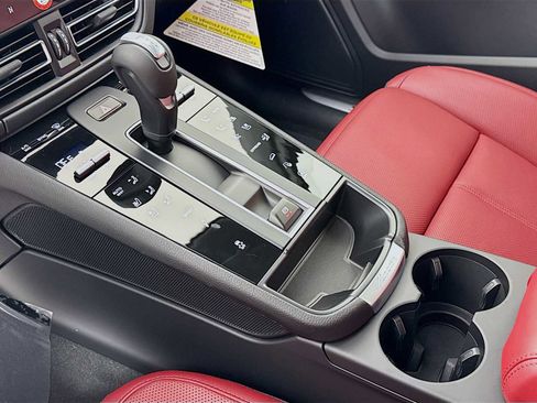 New 2026 Porsche Macan S image 21