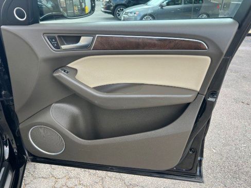 Used 2016 Audi Q5 2.0T Premium Plus w/ Technology Package image 14