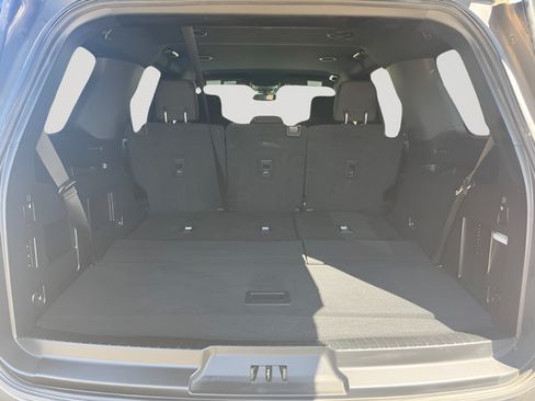 Used 2021 Ford Expedition XLT RWD image 8