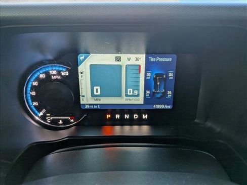 Used 2022 Ford Bronco Black Diamond image 12