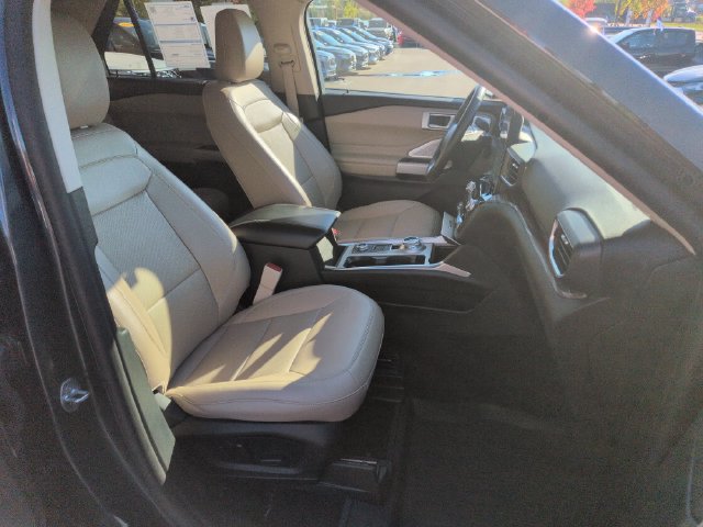 Certified 2023 Ford Explorer Limited w/ Limited Technology Package AWD/4WD image 15
