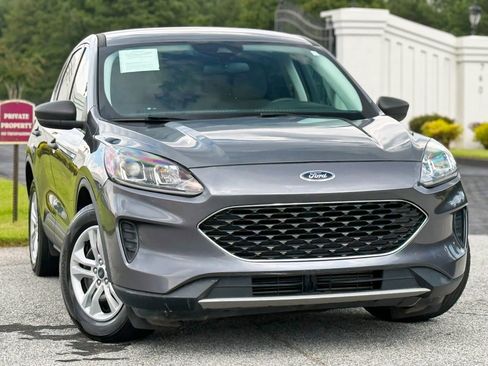 Used 2021 Ford Escape S image 4