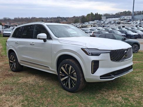 New 2026 Volvo XC90 B5 Core w/ Protection Package image 1