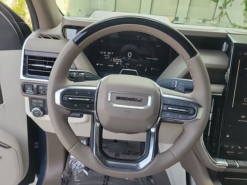 New 2026 GMC Yukon XL Denali w/ Denali Reserve Package AWD/4WD image 21