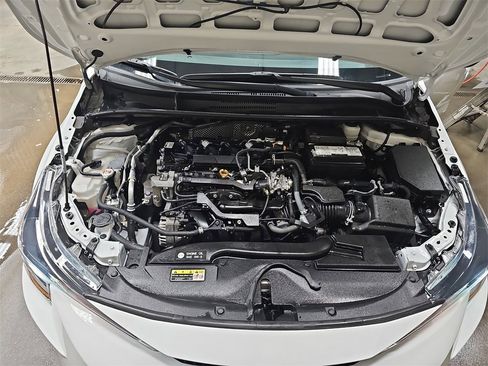 Used 2024 Toyota Corolla LE image 28
