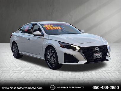 Certified 2025 Nissan Altima 2.5 SL