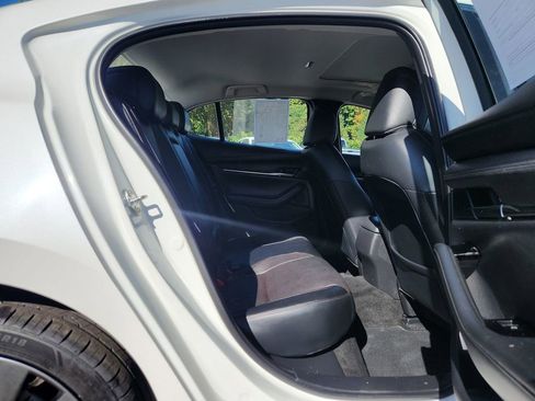 Used 2021 MAZDA MAZDA3 s image 38