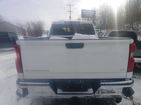 Used 2020 Chevrolet Silverado 2500 LT w/ Convenience Package AWD/4WD image 10