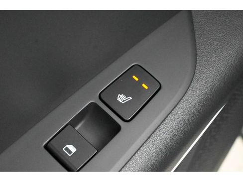 New 2025 Kia Niro Wind image 12