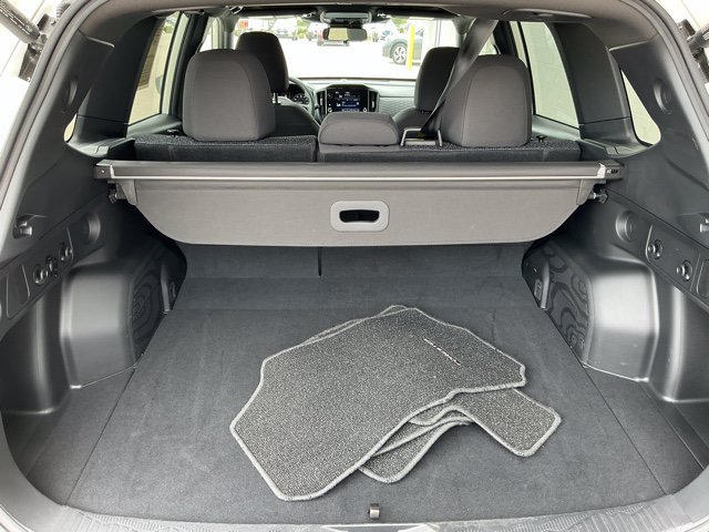 Certified 2025 Subaru Forester Premium AWD/4WD image 15