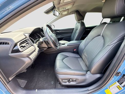 Used 2024 Toyota Camry SE w/ Convenience Package FWD image 23