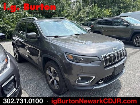 Used 2021 Jeep Cherokee Limited w/ Elite Package AWD/4WD image 6