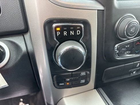 Used 2017 RAM 1500 Classic SLT w/ SLT Plus D￩cor Group image 20