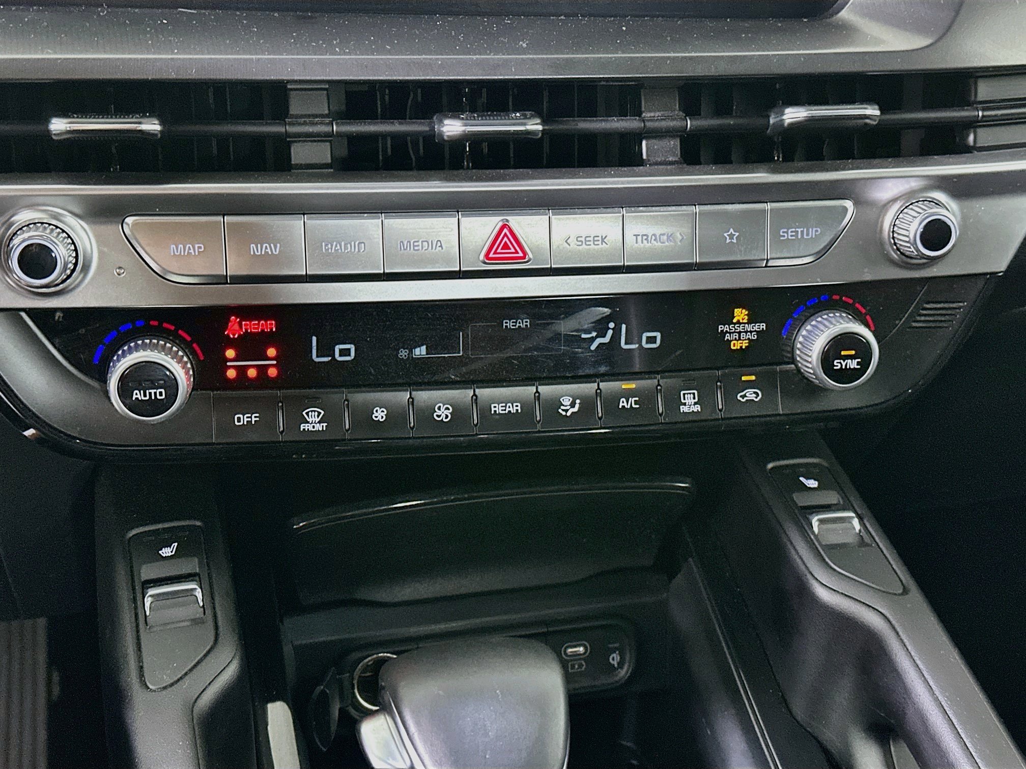 Used 2025 Kia Telluride S FWD image 23