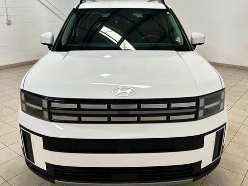 Used 2025 Hyundai Santa Fe SEL FWD image 8