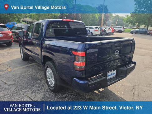 Used 2022 Nissan Frontier SV w/ Technology Package AWD/4WD image 7