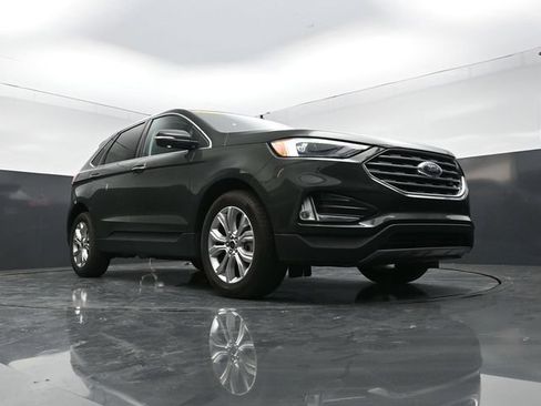 Used 2024 Ford Edge Titanium AWD/4WD image 30
