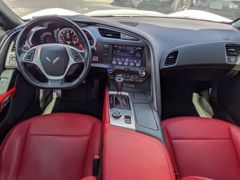 Used 2017 Chevrolet Corvette Stingray Coupe w/ 2LT Preferred Equipment Group RWD image 18