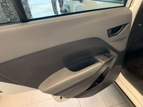 Certified 2024 Subaru Crosstrek 2.0i Premium image 12