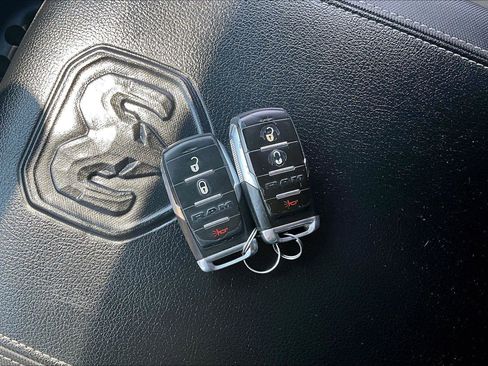Used 2020 RAM 1500 Rebel AWD/4WD image 36