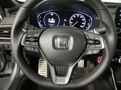 Used 2022 Honda Accord Sport image 13
