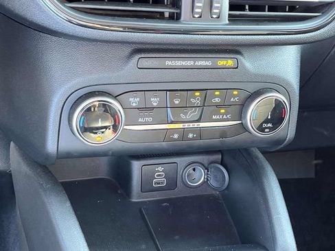 Used 2025 Ford Escape ST-Line FWD image 30