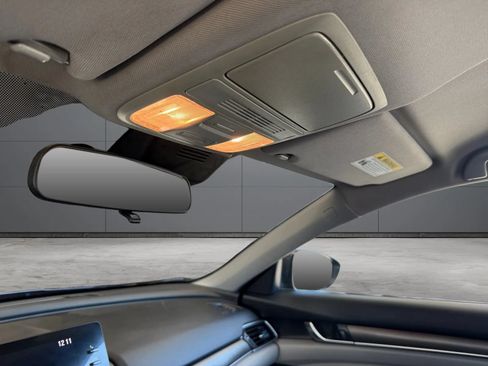Used 2020 Honda Accord LX image 34