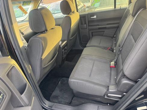 Used 2013 Ford Flex SE image 8