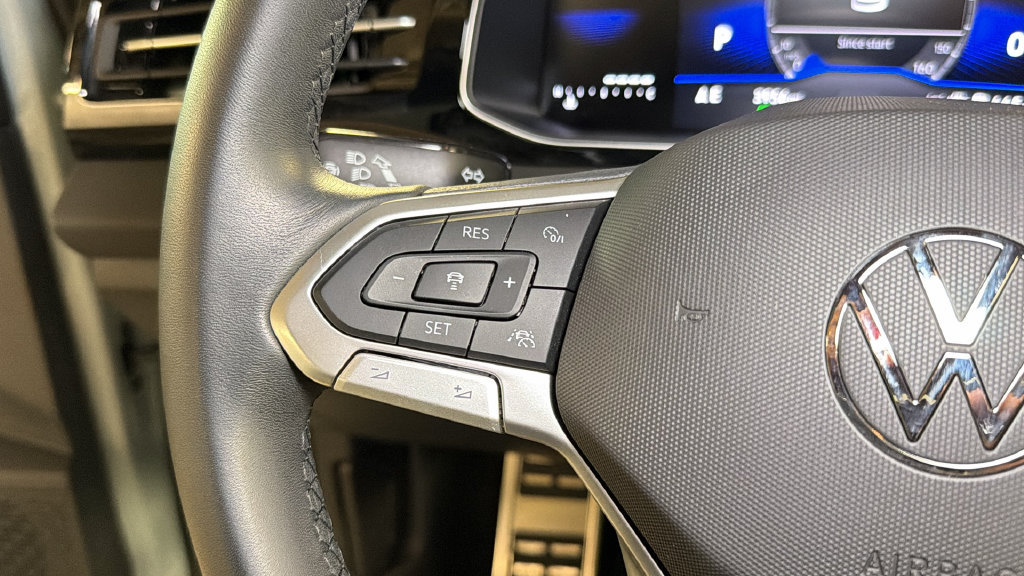 Certified 2026 Volkswagen Jetta Sport FWD image 21