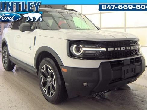 Used 2025 Ford Bronco Sport Outer Banks w/ Outer Banks Tech Package+ image 3