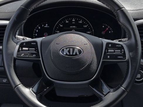 Used 2020 Kia Sorento EX AWD/4WD image 18